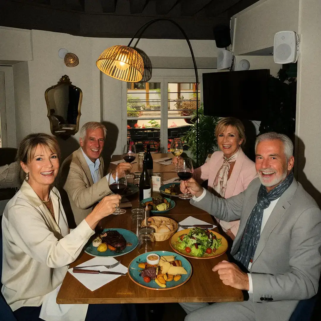 bar privatisable réserve un bar. privatiser une salle lyon, salle de restaurant, salon, baby-foot, bière.